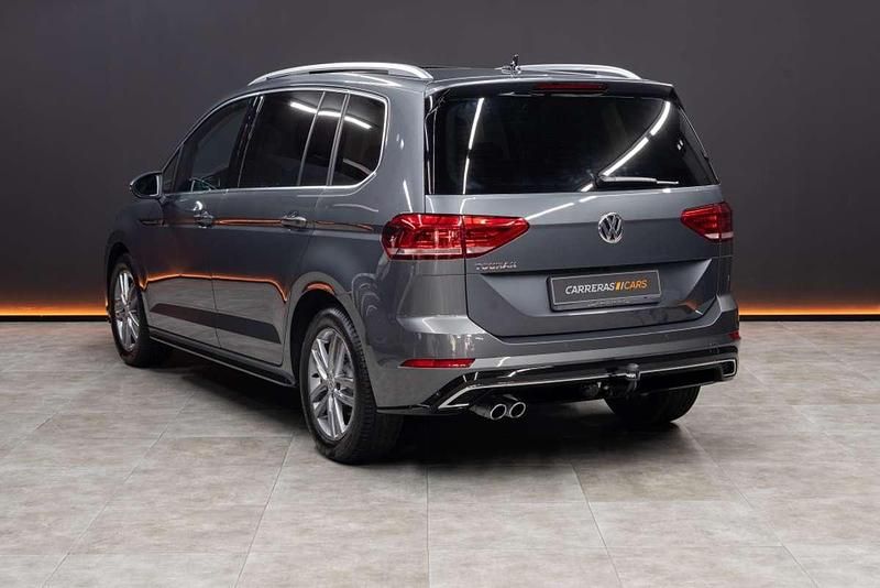 Usado VW Touran Sport 150 CV (110 kW) 2020 Gris Monovolumen