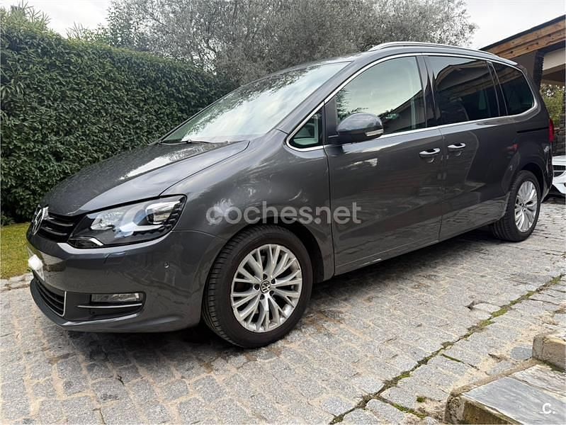 Gris / plata Usado 2015 VW Sharan Sport Monovolumen | 17.990 € (Super precio) - Imagen 1/4