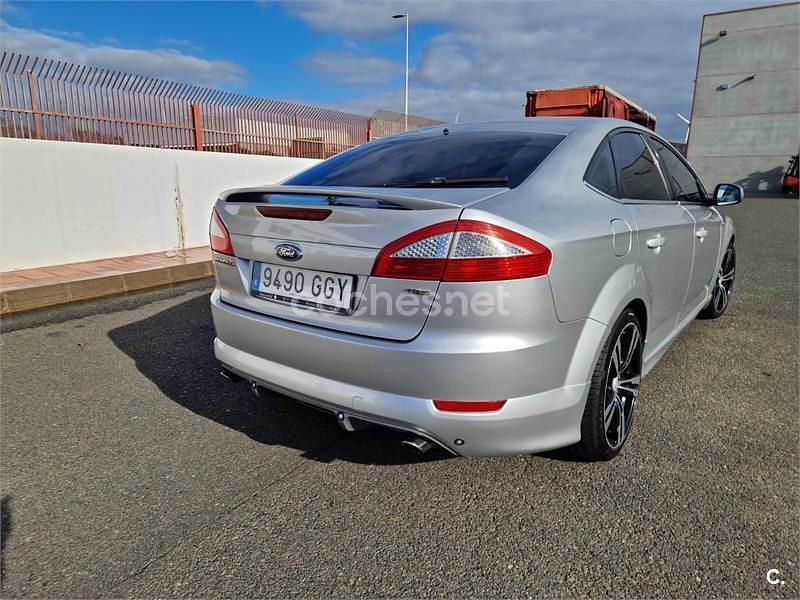 Usado Ford Mondeo Titanium 175 CV (128 kW) 2008 Gris / plata Berlina