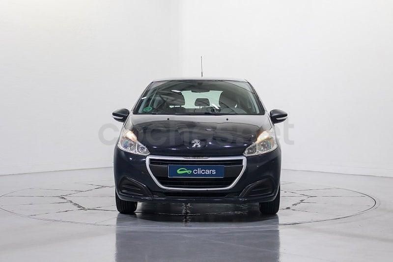 Usado Peugeot 208 Access 82 CV (60 kW) 2016 Negro Utilitario