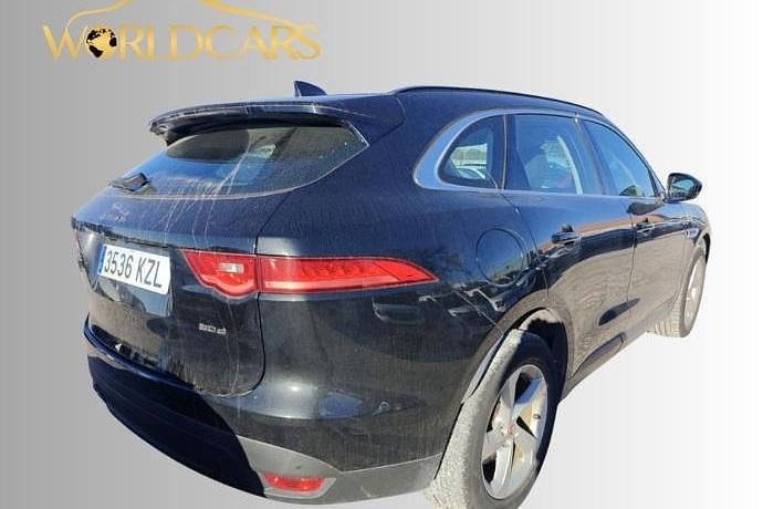 Usado Jaguar F-Pace Pure 180 HP (132 kW) 2019 SUV