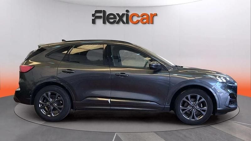 Usado Ford Kuga ST-Line 150 CV (110 kW) 2022 Gris SUV