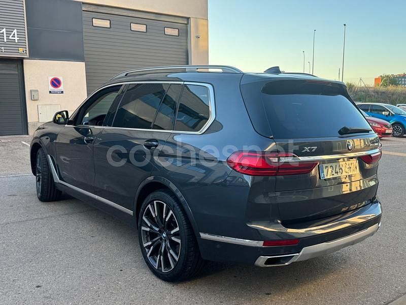 Usado BMW X7 265 CV (194 kW) 2020 Gris / plata SUV