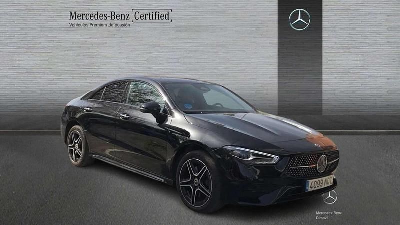 Usado Mercedes CLA250e 218 CV (160 kW) 2025 Negro Coupe