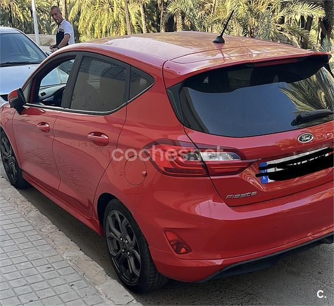 Usado Ford Fiesta ST-Line 125 CV (91 kW) 2018 Rojo Utilitario