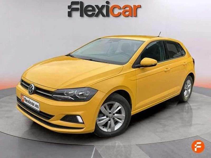 Usado VW Polo Advance 95 CV (69 kW) 2020 Amarillo Utilitario