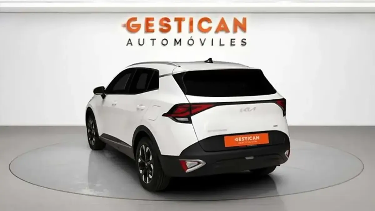 Usado Kia Sportage 265 CV (194 kW) 2023 Blanco SUV