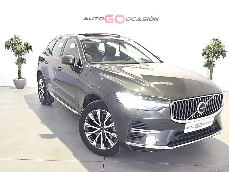 Używany Volvo XC60 Inscription 351 KM (258 kW) 2021 Zielony SUV