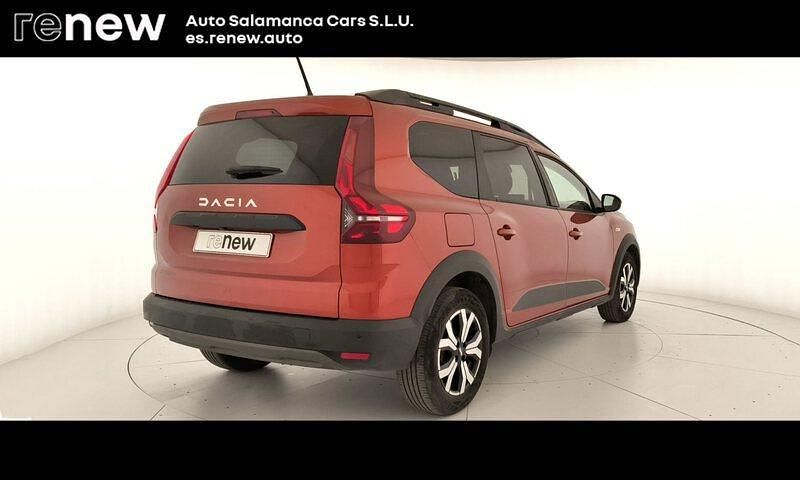 Usado Dacia Jogger Expression 110 CV (80 kW) 2024 Naranja Monovolumen