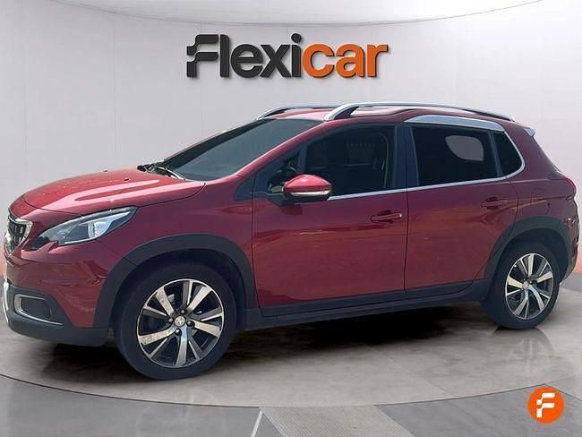 Usado Peugeot 2008 Allure 110 CV (80 kW) 2018 Rojo SUV