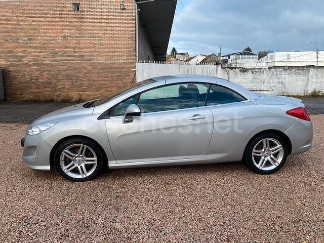 Usado Peugeot 308 CC Sport 140 CV (102 kW) 2011 Gris / plata Descapotable