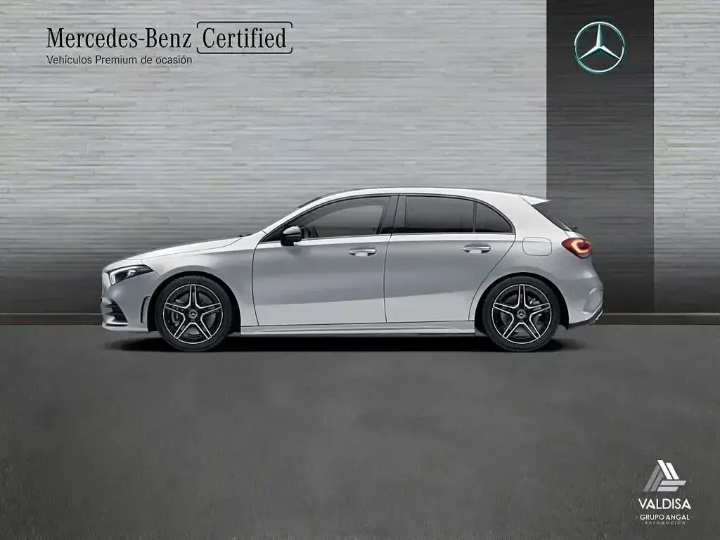Usado Mercedes A250 AMG line 218 CV (160 kW) 2022 Gris