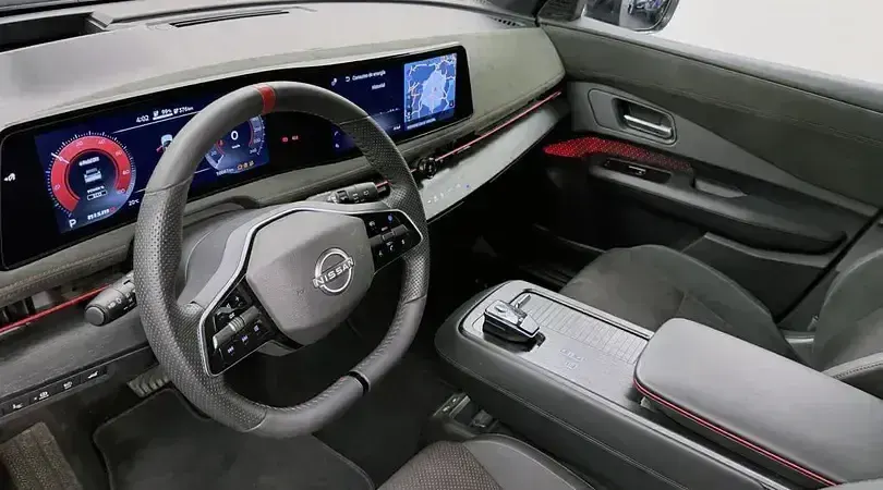 Usado Nissan Ariya Nismo 319 kW (435 CV) 2025 Gris SUV