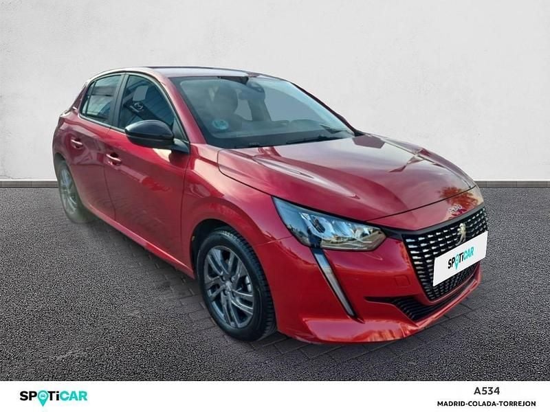 Usado Peugeot 208 Active 100 CV (73 kW) 2022 Rojo Utilitario