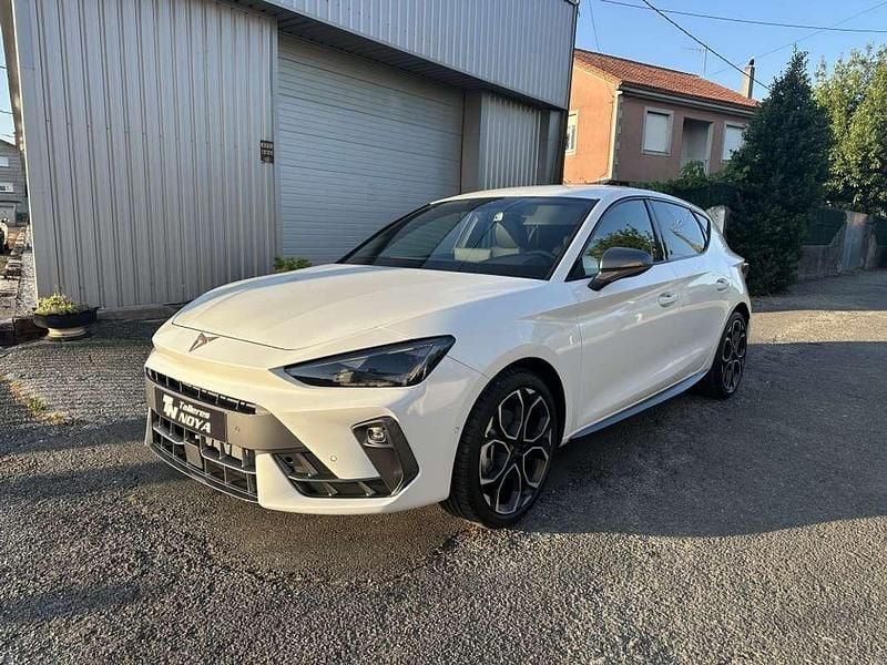 Blanco Nuevo 2025 Cupra Leon Utilitario | 32.900 € (Precio justo) - Imagen 1/4