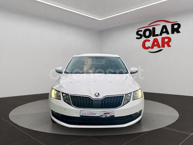 Usado Skoda Octavia Ambition 115 CV (84 kW) 2019 Blanco Berlina