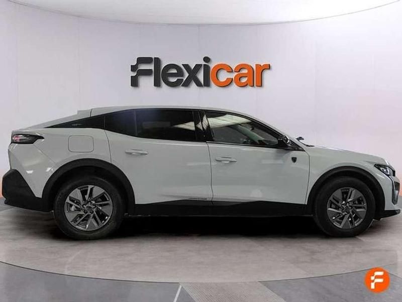 Usado Peugeot 408 Allure 145 CV (106 kW) 2024 Blanco SUV