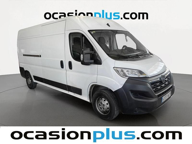Usado Opel Movano 140 CV (102 kW) 2023 Blanco Van