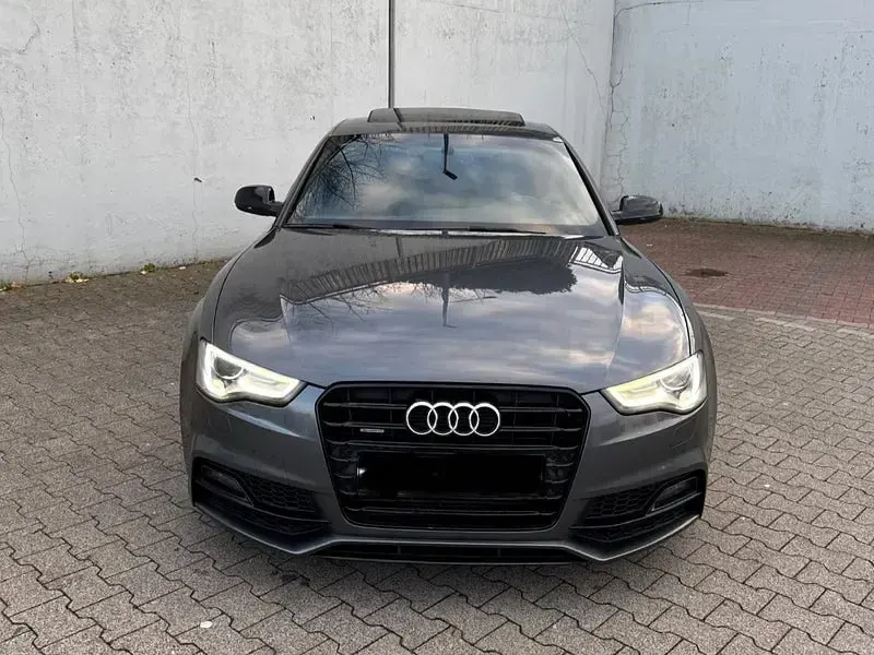 Käytetty Audi A5 Sportback 218 HP (160 kW) 2016 Harmaa Viistoperä