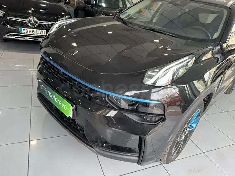 Usado Lynk & Co 01 261 CV (191 kW) 2023 Negro SUV