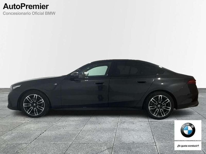 Usado BMW 520 Comfort Edition 197 CV (144 kW) 2025 Gris Berlina