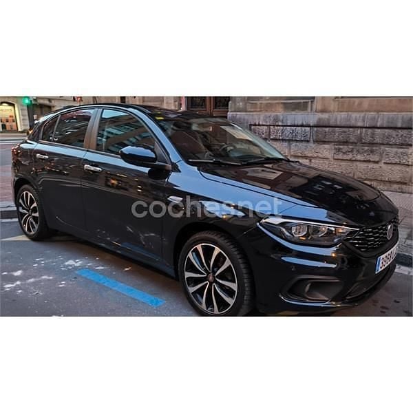 Negro Usado 2020 Fiat Tipo Business Berlina | 12.500 € (Precio justo) - Imagen 1/4