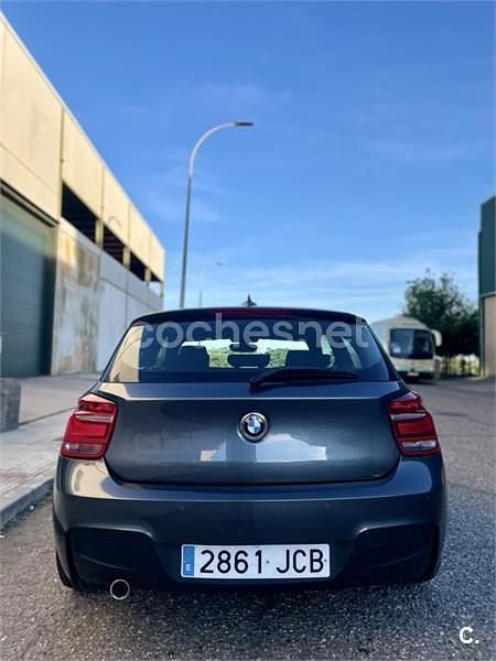 Usado BMW 118 143 CV (105 kW) 2015 Gris / plata Utilitario
