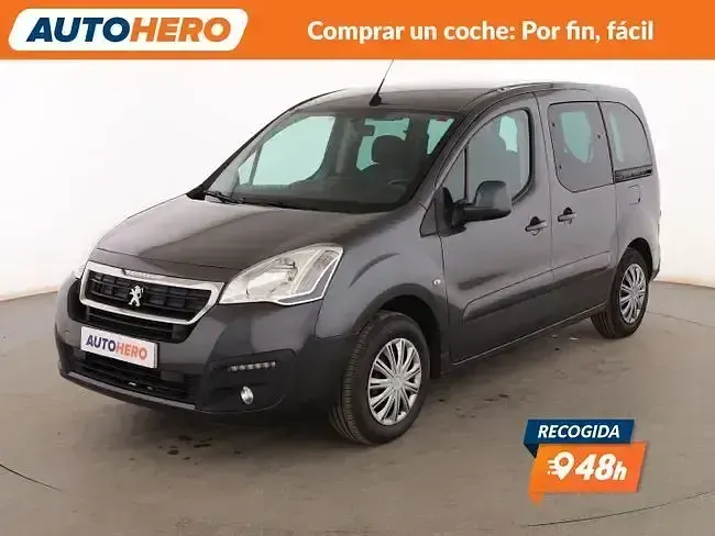 Usado Peugeot TePee Active 120 CV (88 kW) 2016 Monovolumen
