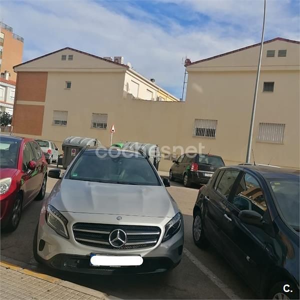 Gris / plata Usado 2015 Mercedes GLA200 AMG line SUV | 19.000 € (Un poco caro) - Imagen 1/4