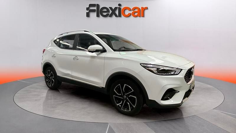 Usado MG ZS Luxury 111 CV (81 kW) 2023 Blanco SUV