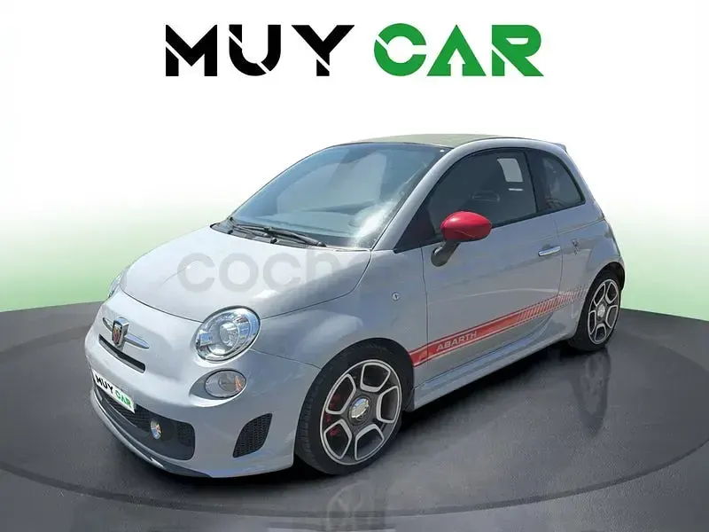 Usado Abarth 500C 140 CV (102 kW) 2016 Gris / plata Descapotable