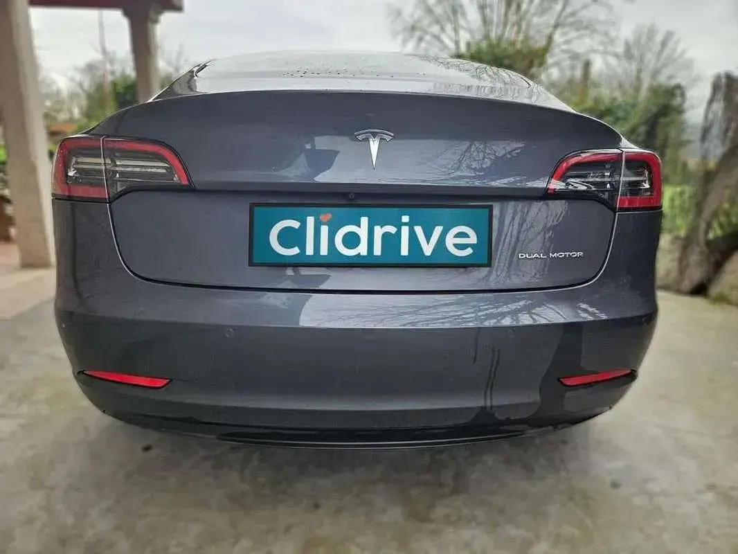 Usado Tesla Model 3 350 kW (476 CV) 2022 Gris Berlina