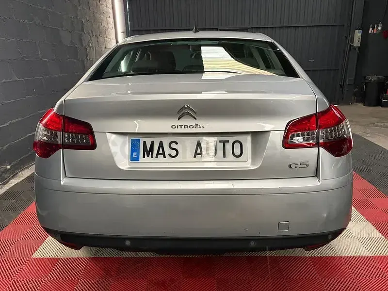 Usado Citroën C5 140 CV (102 kW) 2013 Gris / plata Berlina