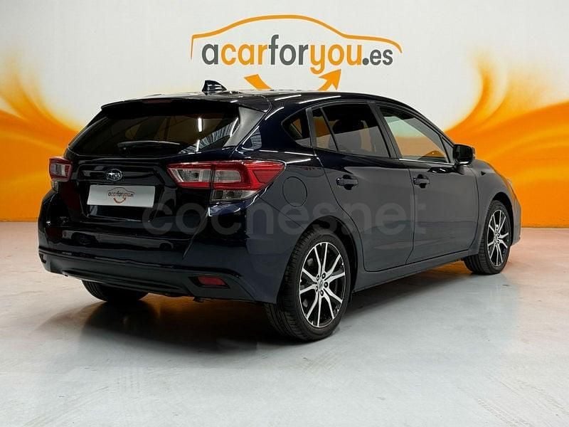 Usado Subaru Impreza 114 CV (83 kW) 2018 Azul Berlina