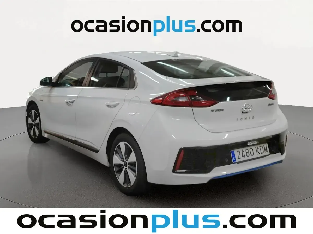 Usado Hyundai Ioniq 141 CV (103 kW) 2017 Blanco Utilitario