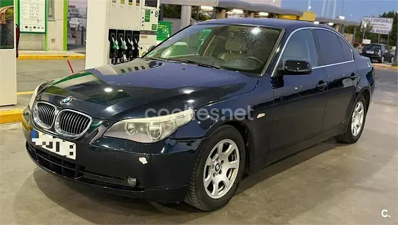 Usado BMW 523 177 CV (130 kW) 2006 Negro Berlina