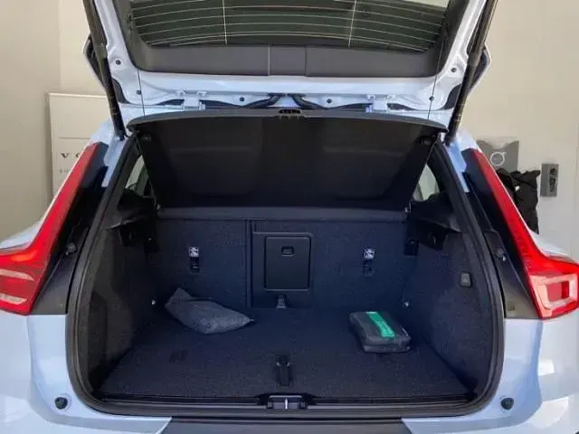 Nuevo Volvo XC40 Core 163 CV (119 kW) 2026 Todoterreno SUV