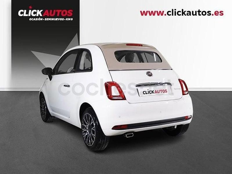 Usado Fiat 500C Dolcevita 70 CV (51 kW) 2022 Blanco Descapotable