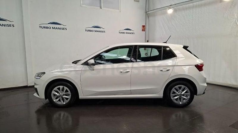 Usado Skoda Fabia 80 CV (58 kW) 2022 Blanco Utilitario