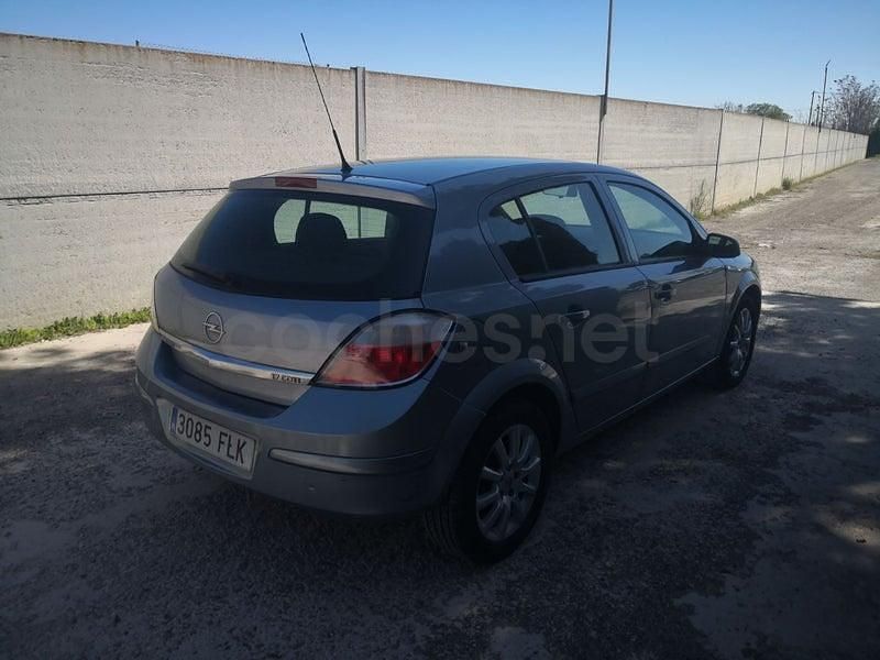 Usado Opel Astra Enjoy 100 CV (73 kW) 2007 Azul Utilitario