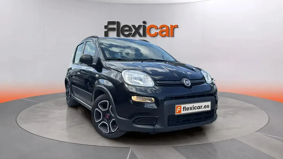 Usado Fiat Panda Cross Cross 71 CV (52 kW) 2022 Utilitario