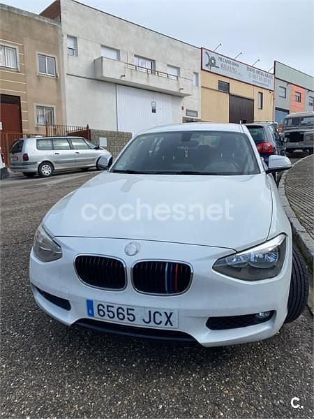 Usado BMW 116 116 CV (85 kW) 2015 Blanco Utilitario