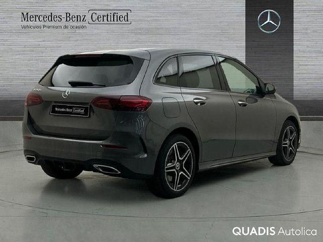 Usado Mercedes B250e 218 CV (160 kW) 2025 Gris montaña Monovolumen