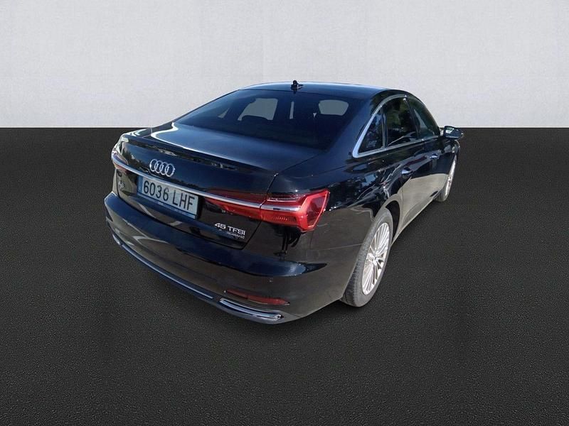 Usado Audi A6 Design 245 CV (180 kW) 2020 Negro Berlina