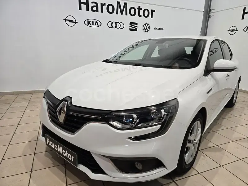 Usado Renault Mégane Business 115 CV (84 kW) 2020 Blanco Berlina