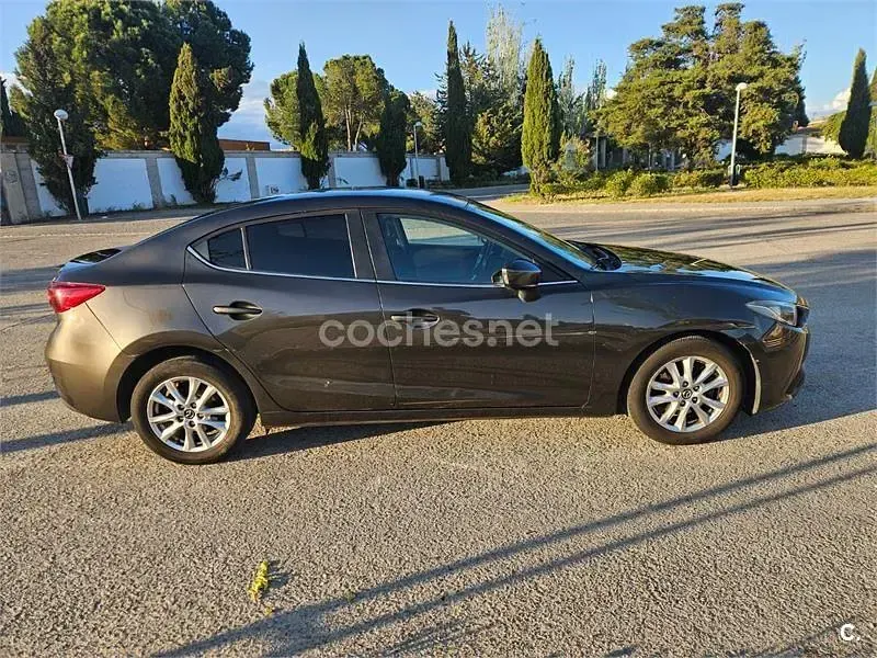 Brugt Mazda 3 Style 120 HK (88 kW) 2014 Grå Sedan