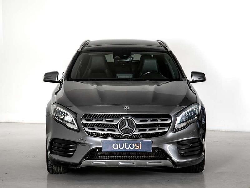 Usado Mercedes GLA200 136 CV (100 kW) 2019 Gris SUV