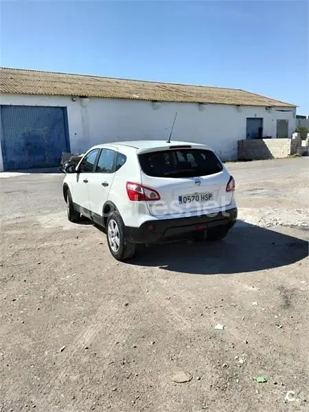 Usado Nissan Qashqai Acenta 130 CV (95 kW) 2013 Blanco SUV