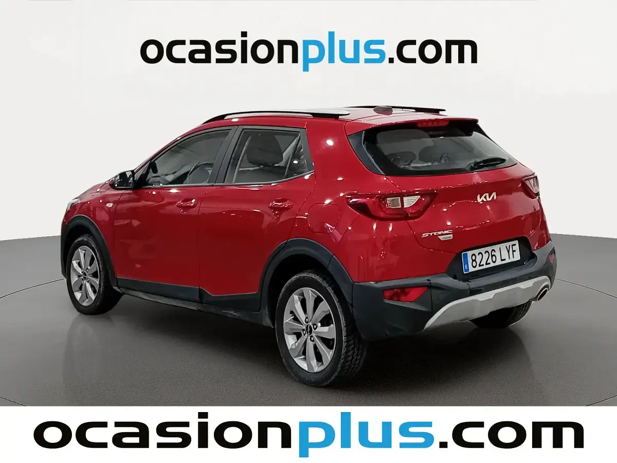 Usado Kia Stonic Plus 101 CV (74 kW) 2022 Rojo SUV