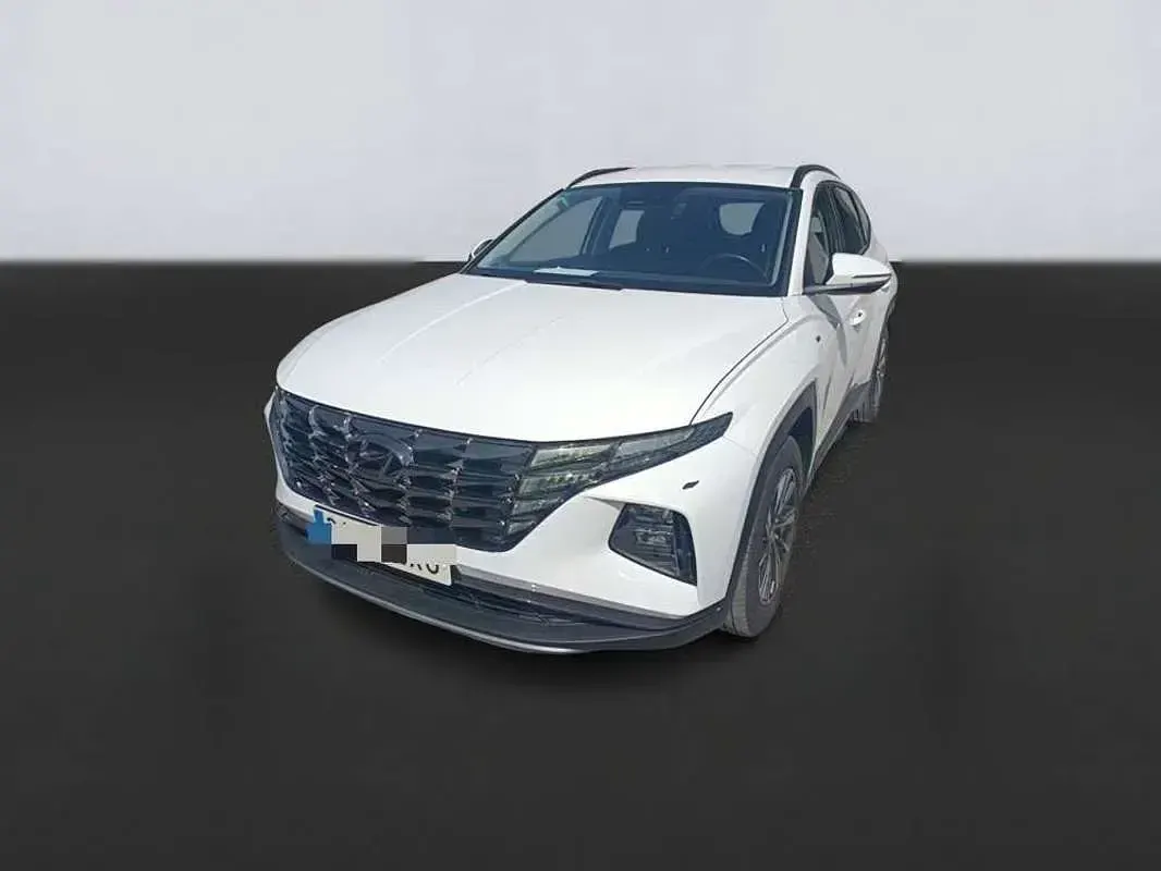 Usado Hyundai Tucson 136 CV (100 kW) 2022 Blanco SUV